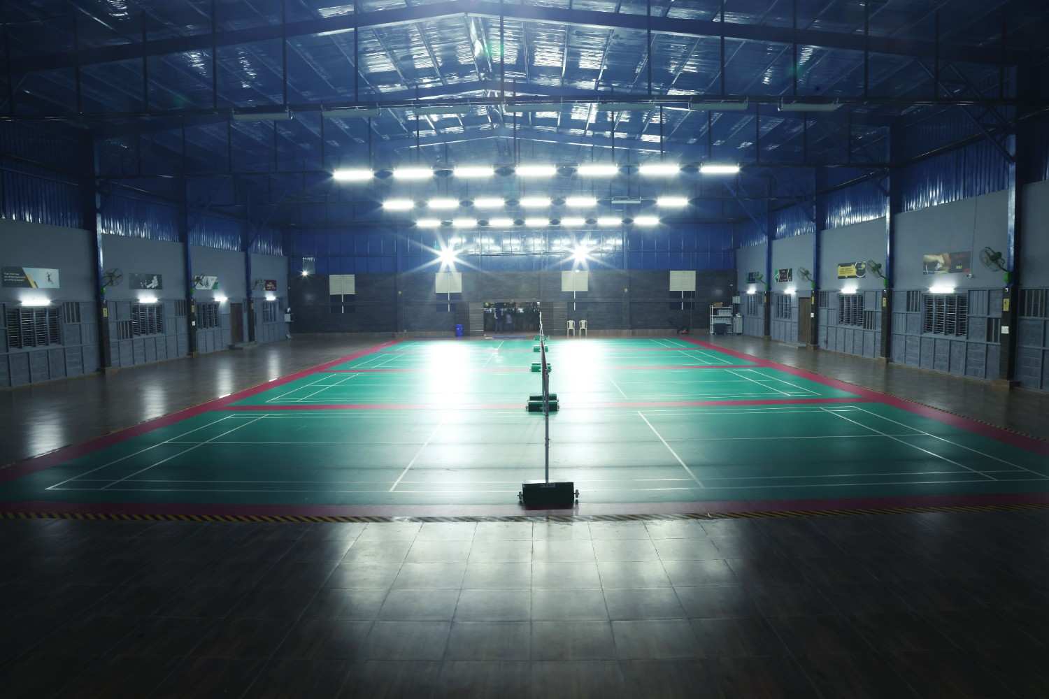 Badminton